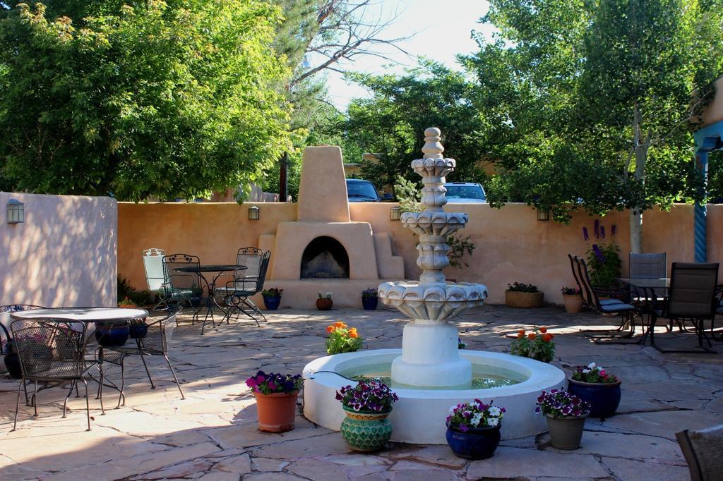 Casa Benavides Inn Taos Exterior foto